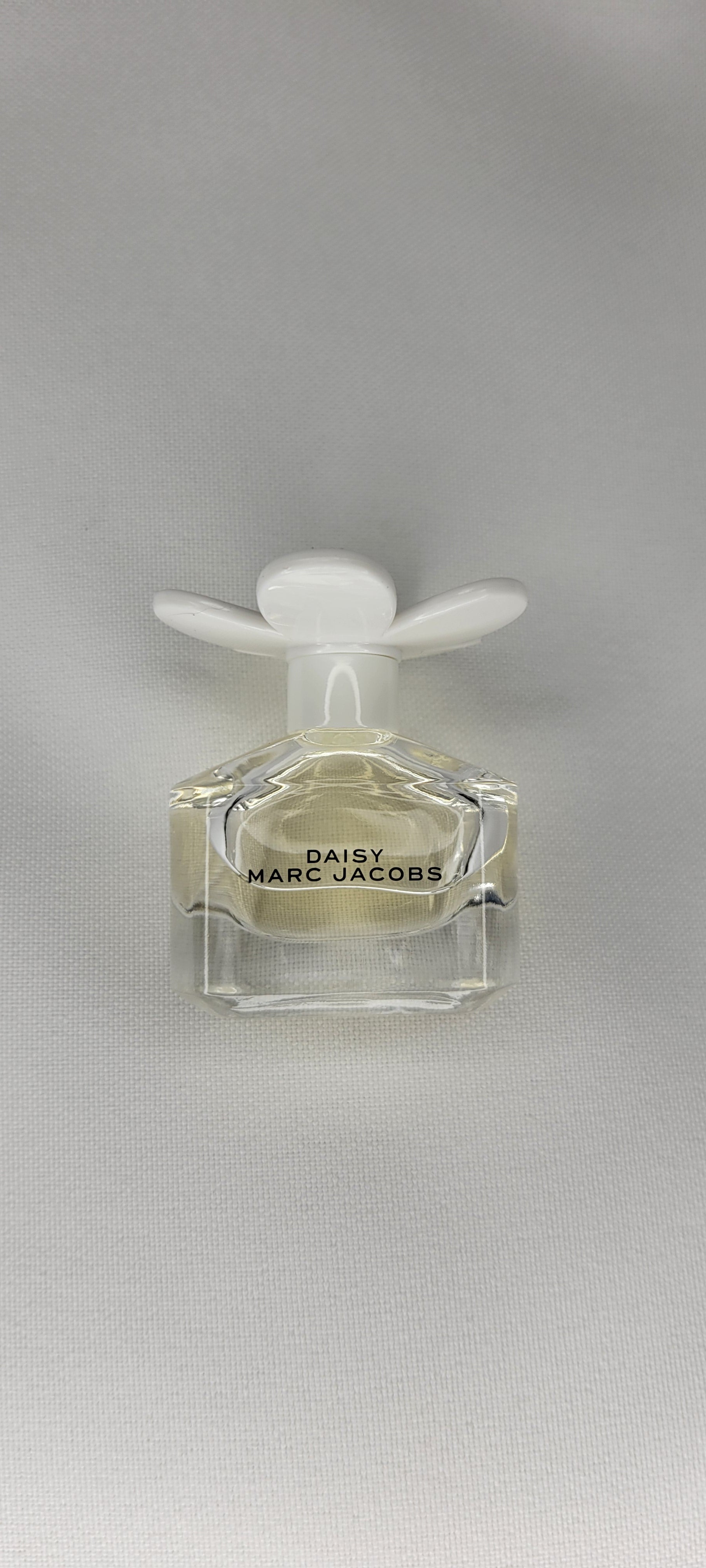🌼 Marc Jacobs – Daisy (Mini)